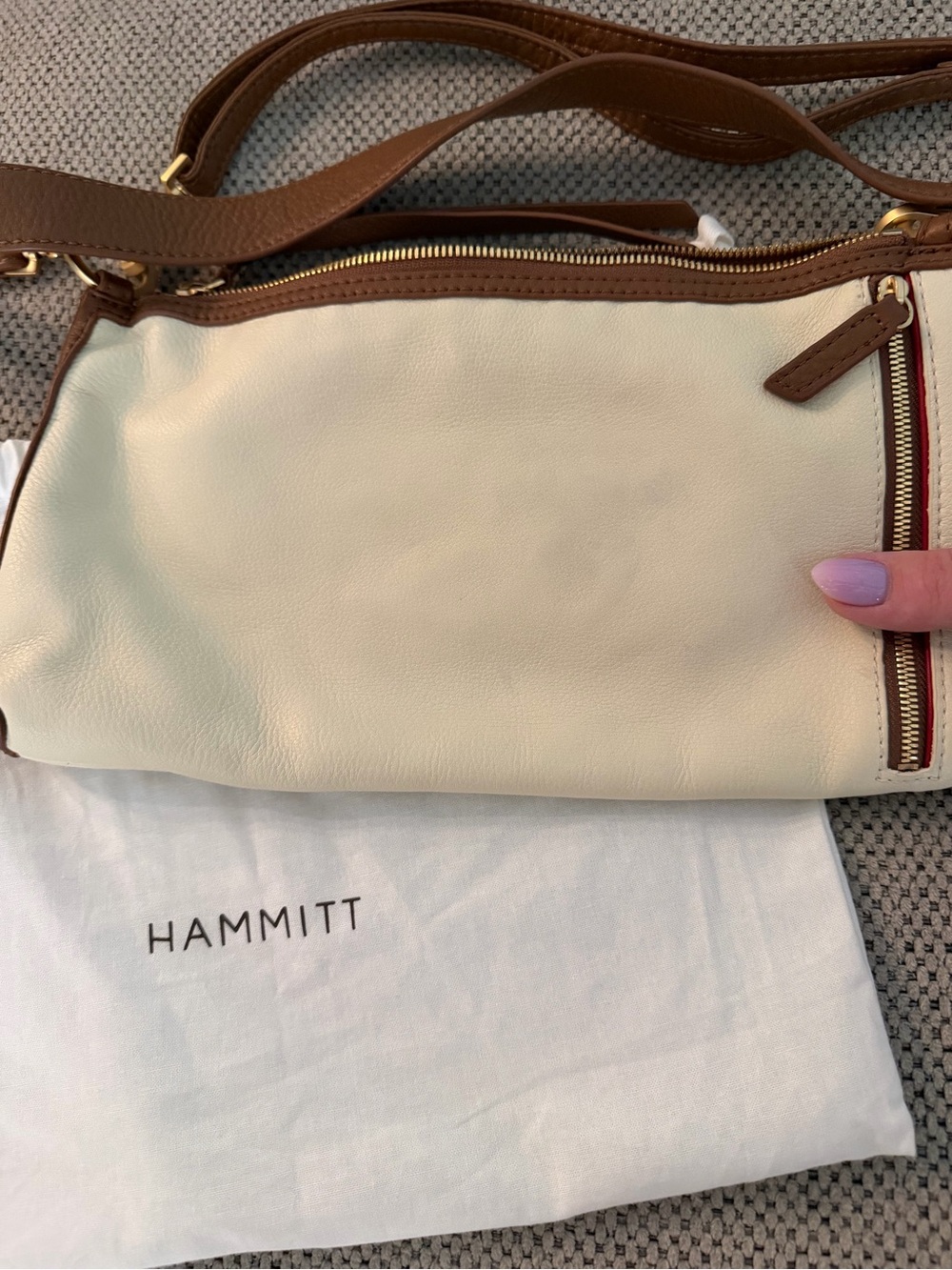 Hammitt Kyle small Two-Tone White and Brown Leather Crossbody with Gold Studs - Picture 6 of 6
